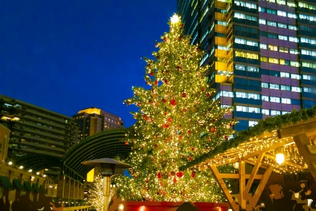 クリスマスのホテル予約はいつから可能？開始時期や事前の準備